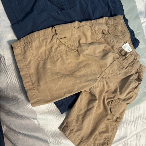 2-Pair Jumping Beans Tan & Navy Cargo Shorts! Versatile and closet must haves. 6 - Picture 2 of 8
